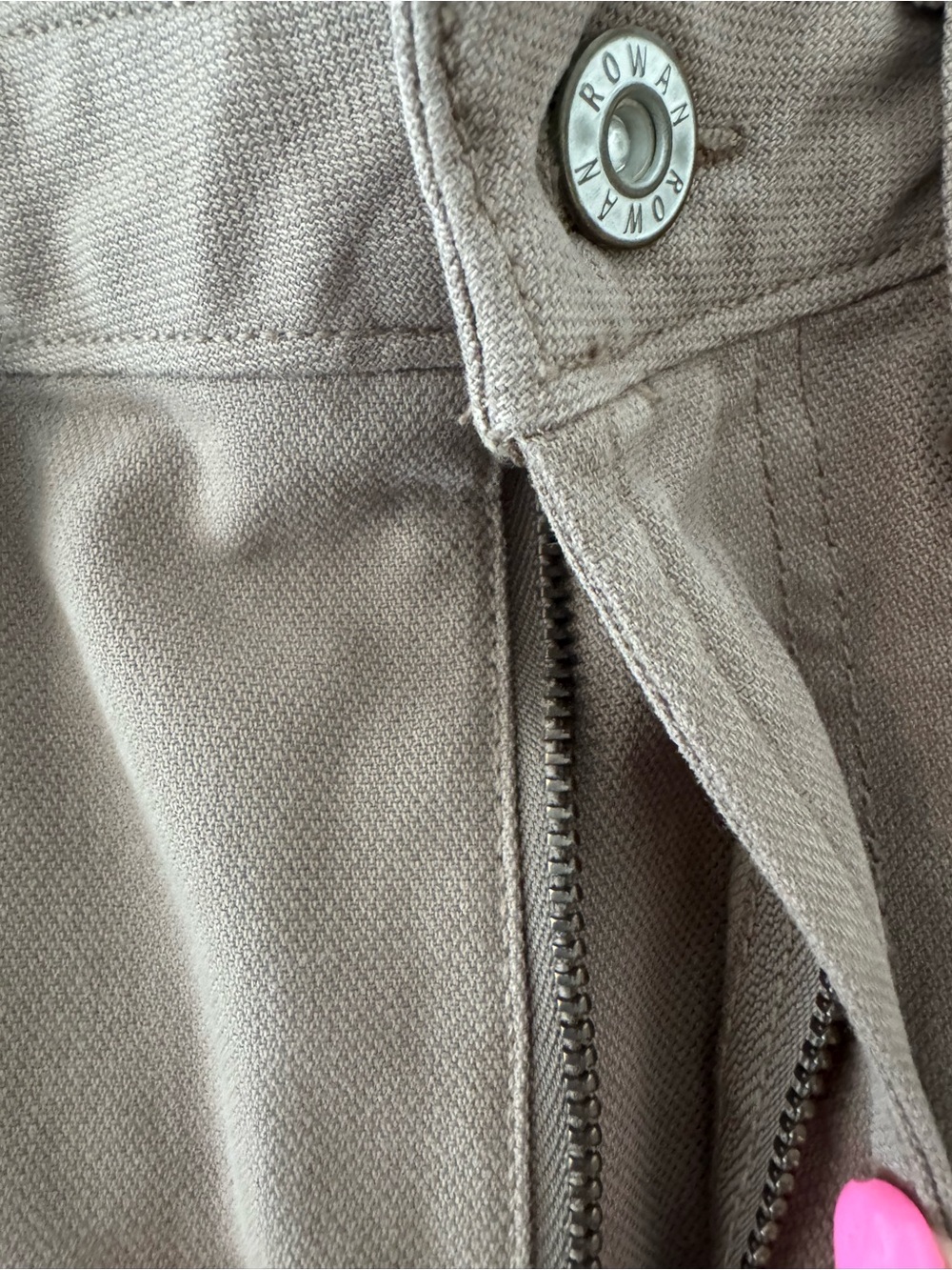 ROWAN Marilee 5-Pocket Pant Size 25 in Stone - Picture 8 of 15